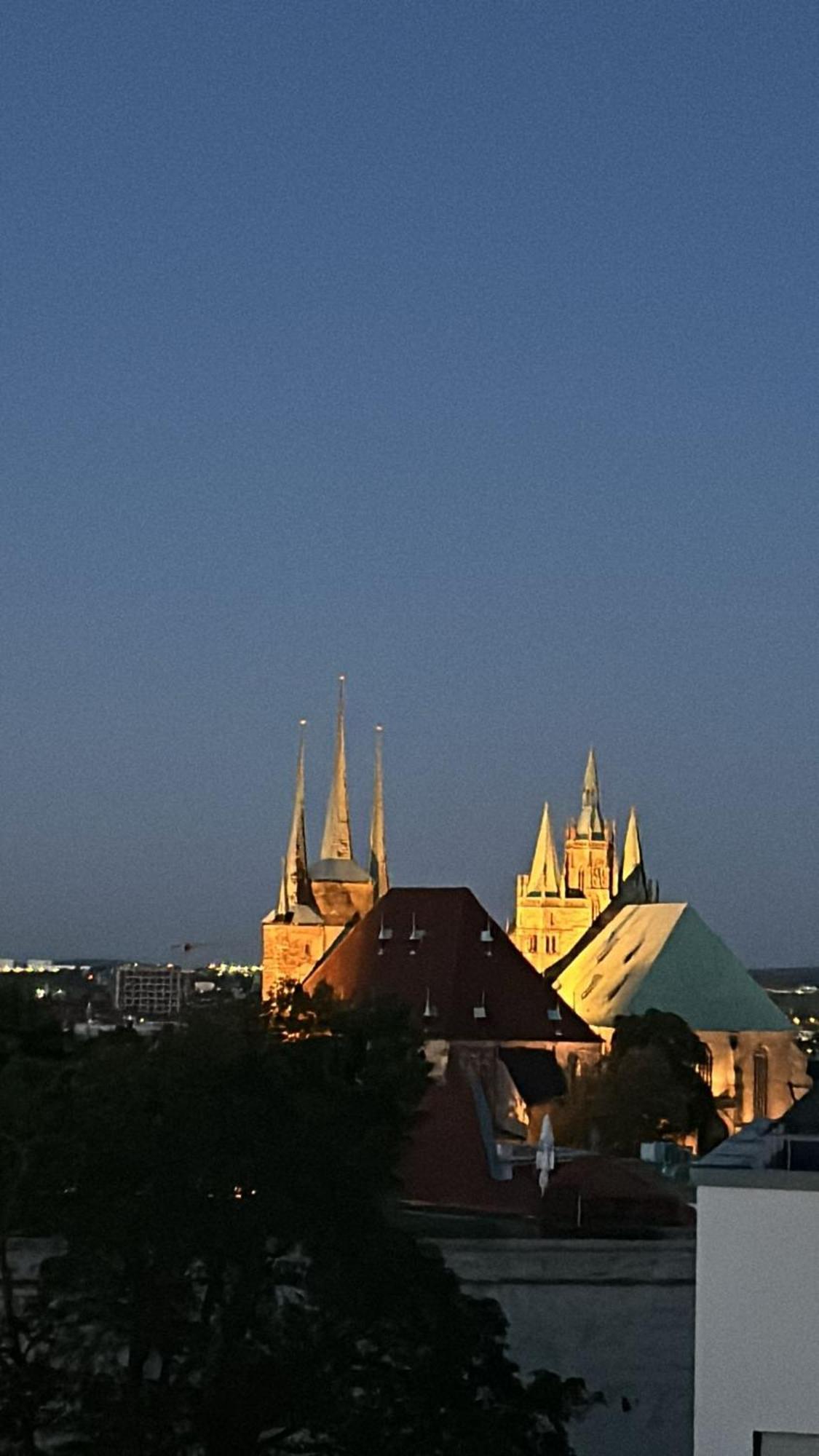 Huebner Apartments Erfurt Dış mekan fotoğraf